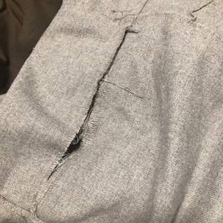 裁縫得意な方！スカートの破れのお直し