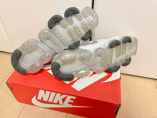 NIKE ナイキエアヴェイパーマックス フライニット3 ホワイト 27.5cm