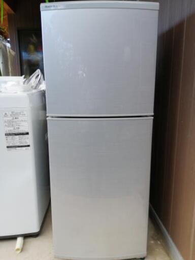 ほぼ新品◆140Lユーイング冷蔵庫