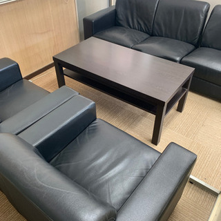 5人掛け⭐︎応接セット（テーブル付）の画像