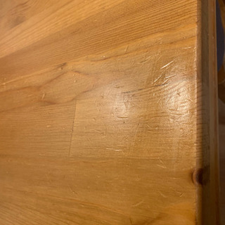 IKEAダイニングテーブルの画像