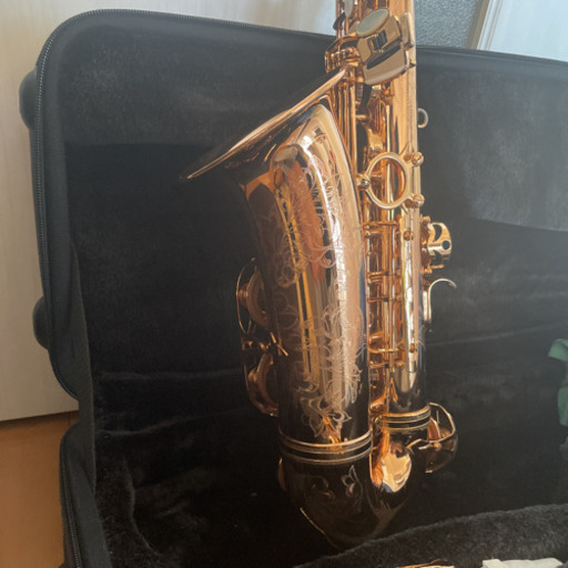 引越し特価1月15日まで　アルトサックス &消音機　セット