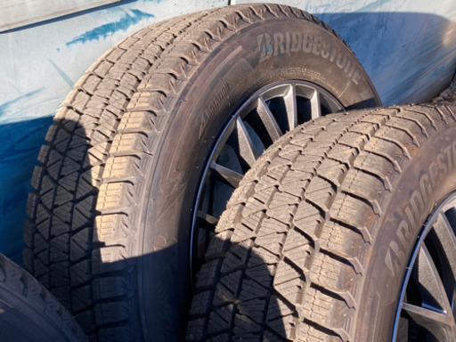 ◆新品同溝!! 美品!! レガシーアウトバック/フォレスター/XV イボ付き ブリザック DM-V3 225/60R17 2019年製
