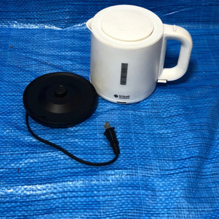 電気ポット【完動品、中古】の画像