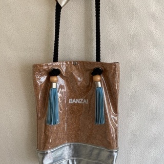 【BANZAI】タッセル付きトートバッグの画像