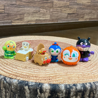 アンパンマン の仲間　動くおもちゃ