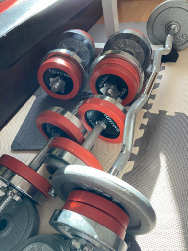 【引き取り手決定】フラットベンチ、ダンベルバーベル85kg