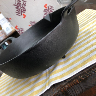 お買得‼︎   南部鉄器　両手　鍋　暖か　現品限り　人気商品　の画像