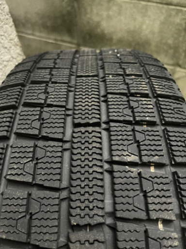 スタッドレス　225/55/R17