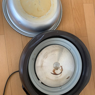 電気グリル鍋の画像