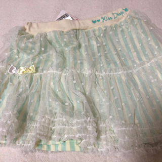 新品タグ付き　キスドロップ kiss drop BEBE　スカート  女の子　110の画像