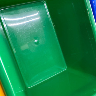 中古▶︎おもちゃ箱　カラフルの画像
