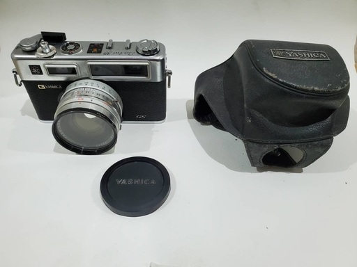 ヤシカ エレクトロ35 カメラ