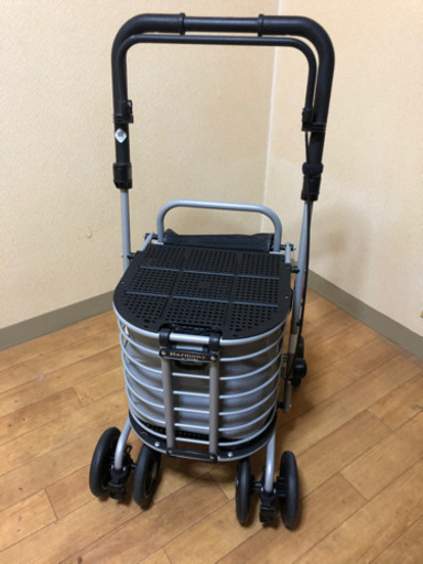 ⭐︎値下げ⭐︎シルバーカート　手押し車　ハーモニー製