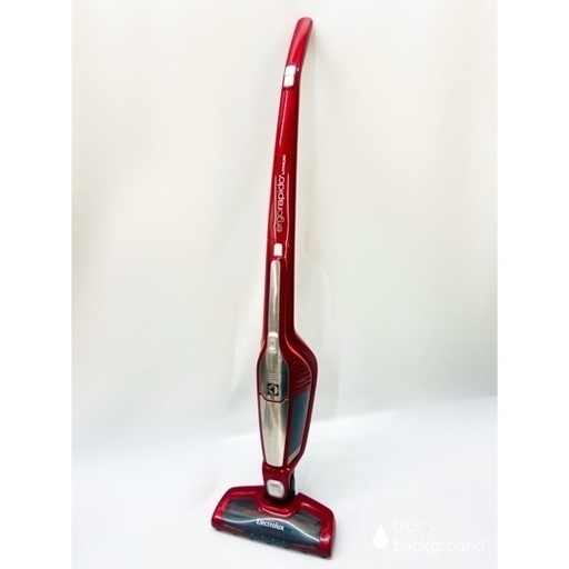 3/17【✨お買い得品✨】♚Electrolux/エクトロラックス 掃除機 ZB3012 RED♚