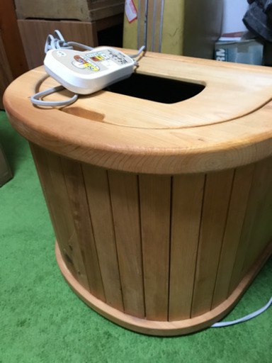 岩盤足湯　温熱