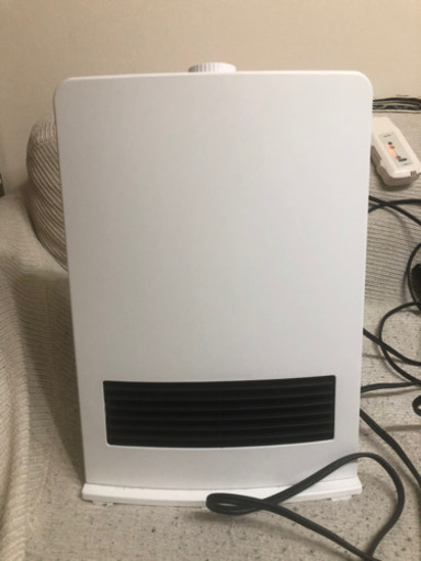 セラミックファンヒーター　DF-J121　転倒安全装置付き