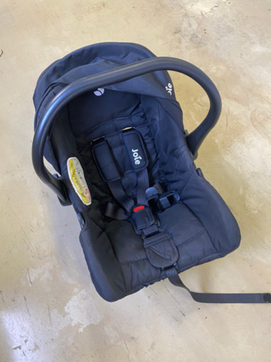 ジョイートラベルシステム　チャイルドシートジュバとアイベースのセット