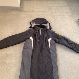 NIKEベンチコート　ジュニアサイズＬ