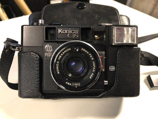 Konica C35 AF ケース付き
