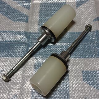 《売却済》【ﾊﾞｲｸ用品】スキッドパッド by Moriwaki