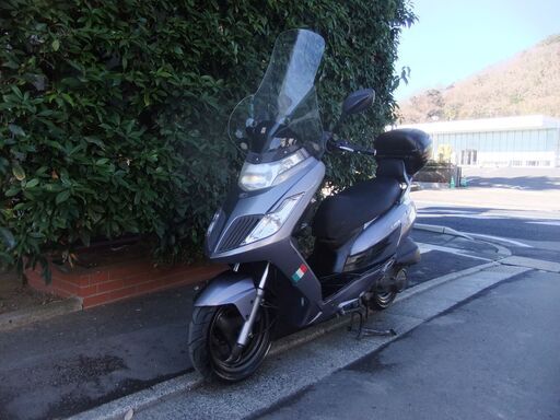 キムコ　ディンク200I　実働中古車　SHAD製リアBOX付き　社外ロングシールド付き　バッテリーフル充電済み　ナンバー登録用廃車書有