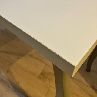 IKEA ダイニングテーブルの画像