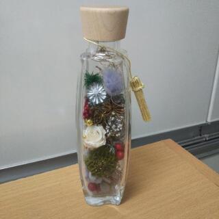 最終セール❗️和モダン抹茶のボトルフラワーの画像