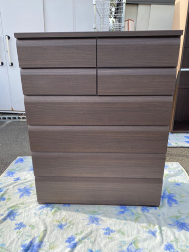 とても立派な天然木チェスト！見て決めて下さい！