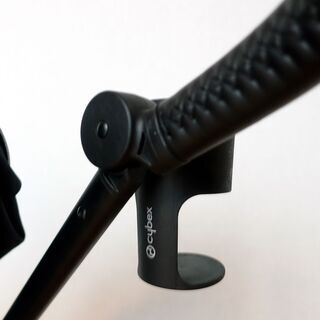 CYBEX MIOS 伊勢丹限定ネイビー×ブラックフレームの画像