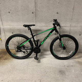 GIANT マウンテンバイク グリーンブラック Giant ATXマウンテンバイク 27.5インチ ブラック/グリーン
