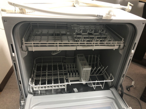 Panasonic 食洗機　2018年製　NP-TH1-C