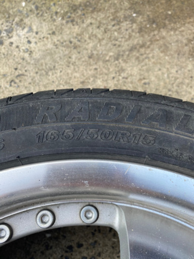 値段交渉します。タイヤ、ホイールセットです。値下げします。10,000円