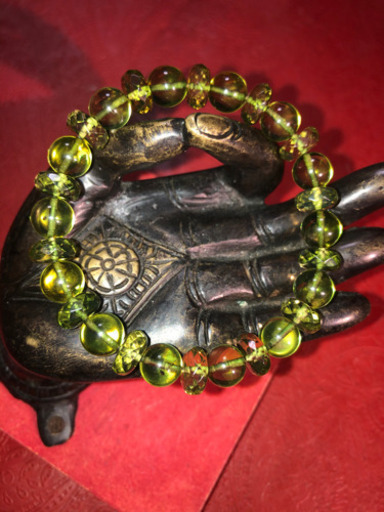 【フォーマルにも】リトアニア産天然極上グリーンアンバー9.5-10㎜ブレスレット