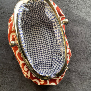 ハンドメイドがま口ポーチ  美品の画像