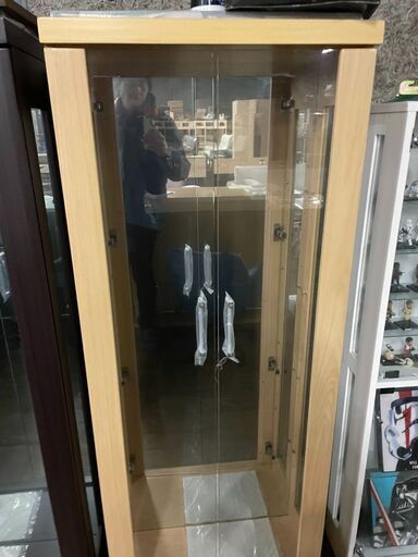 ネット販売で39800円です。現品のみ12800円で販売します。
