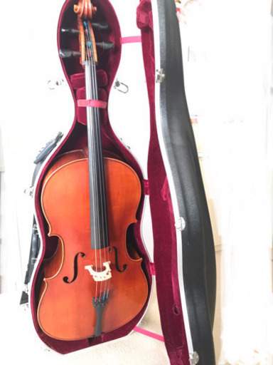 弦楽器チェロ　中国製　ラベルなし
