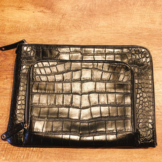 HOUDY クラッチバッグ