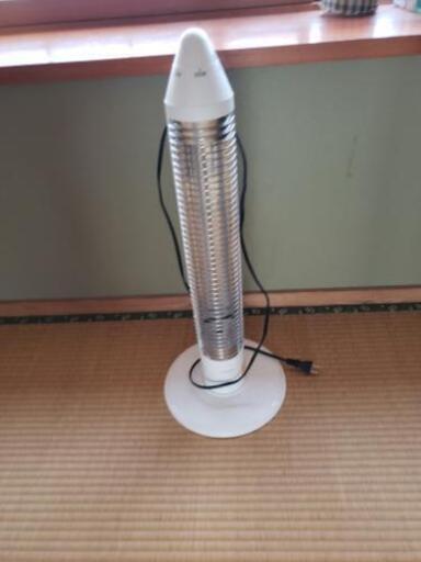 【2017年製】コイズミ　遠赤電気ストーブ