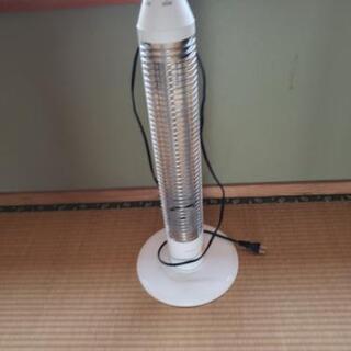 【2017年製】コイズミ　遠赤電気ストーブ