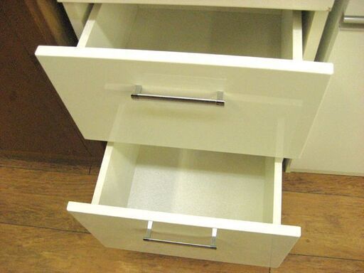 スリム食器棚 45×42×180cm ホワイト シンプル 隙間収納 すき間収納 家具 キッチン 札幌 厚別店