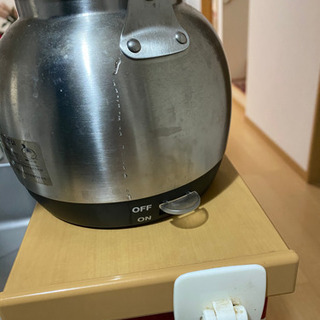 電気ケトルの画像