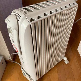 （取引中）デロンギ　オイルヒーター　