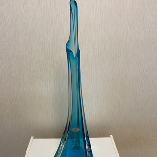 ※早い者勝ち 青いガラスの花瓶　と思われる