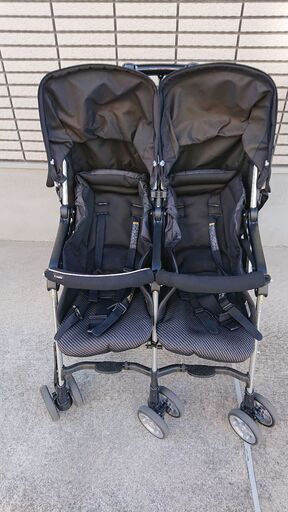 Combi 双子用ベビーカー ツインスピンGC