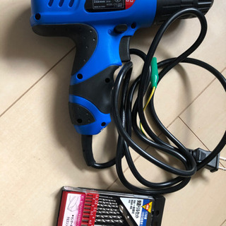 電動ドリル貸します　500円から