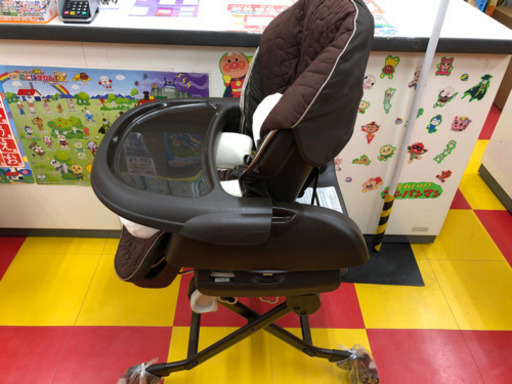 コンビ　combi　ネムリラオートスウィングダッコプラスEG　電動ハイローチェア　新生児～４歳頃