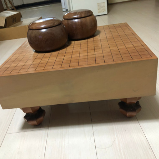 囲碁盤と碁石のセット
