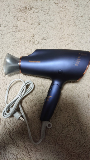 中古ドライヤー Panasonic EH-CNA0E-A
