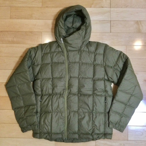 [新しいそうな]  NAU 100％グースダウンジャケット